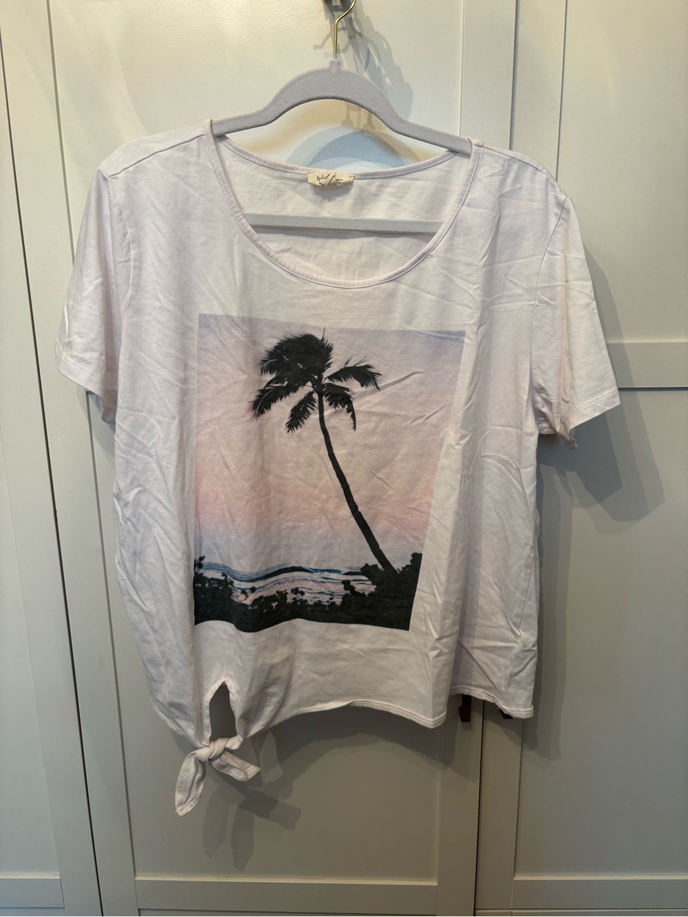 Tribal White Palm-Graphic Tie-Hem Tee